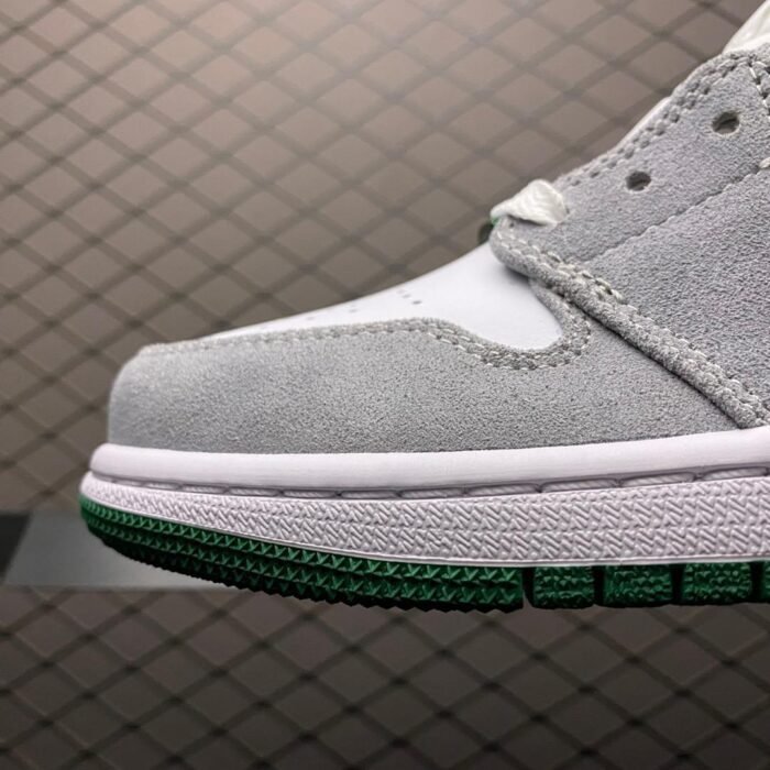 Air Jordan 1 Mid SE 'Grey Pine Green' - Image 4