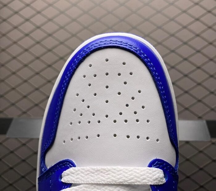 Wmns Air Jordan 1 Mid 'Kentucky Blue' - Image 9