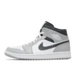 Air Jordan 1 Mid 'Light Smoke Grey'