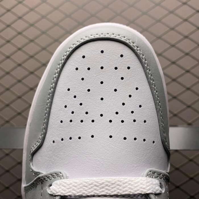 Air Jordan 1 Mid 'Light Smoke Grey' - Image 9