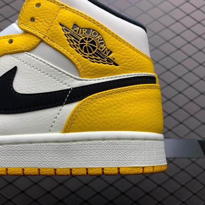 Air Jordan 1 Mid SE 'Lakers' - Image 5