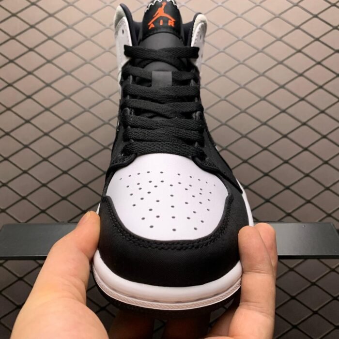 Air Jordan 1 Mid SE 'Red Black Toe' - Image 6