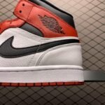 Air Jordan 1 Mid 'Chicago Black Toe' - Image 5