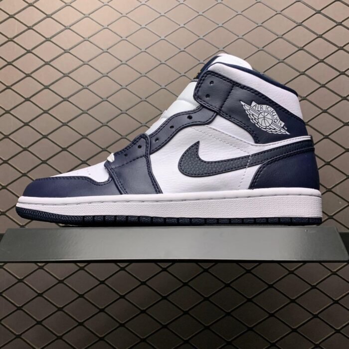 Air Jordan 1 Mid 'Obsidian' - Image 2