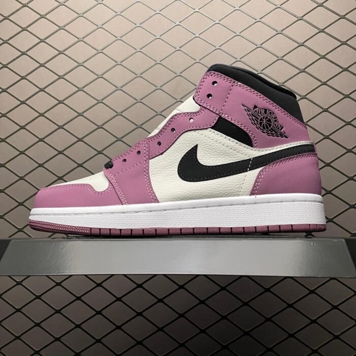 Wmns Air Jordan 1 Mid SE 'Light Mulberry' - Image 2