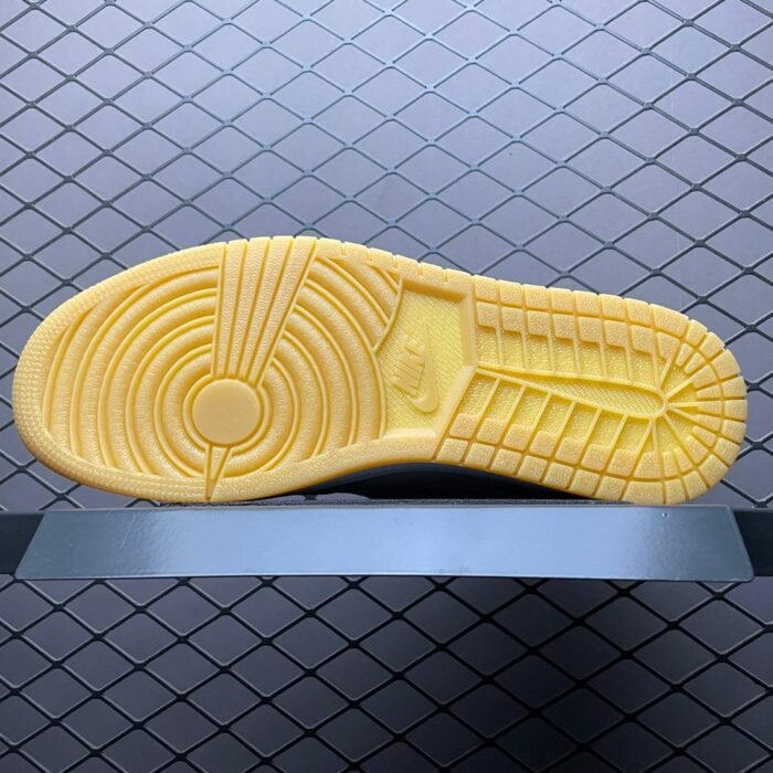 Air Jordan 1 Mid SE 'Coconut Milk Particle Grey' - Image 8