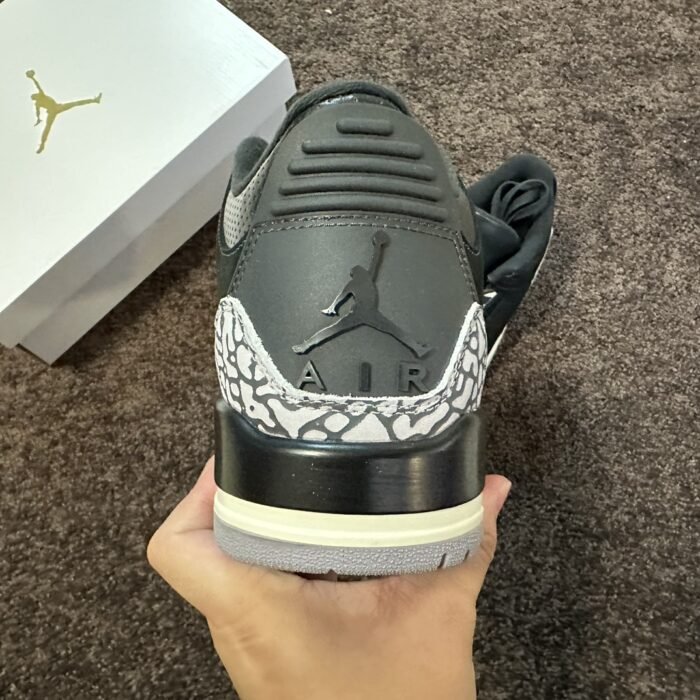 Wmns Air Jordan 3 Retro 'Off Noir' - Image 6