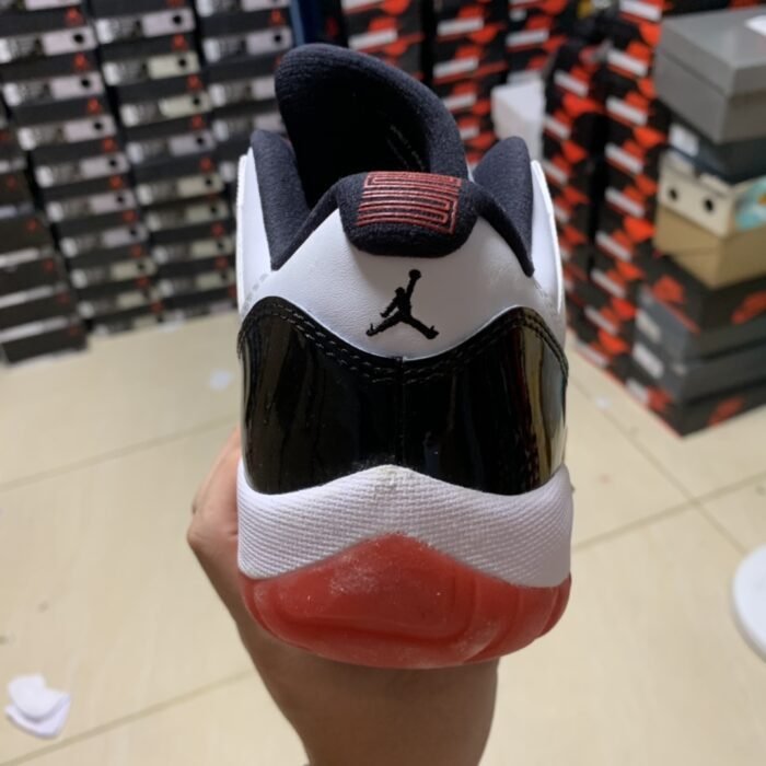 Air Jordan 11 Retro Low 'Concord-Bred' - Image 6
