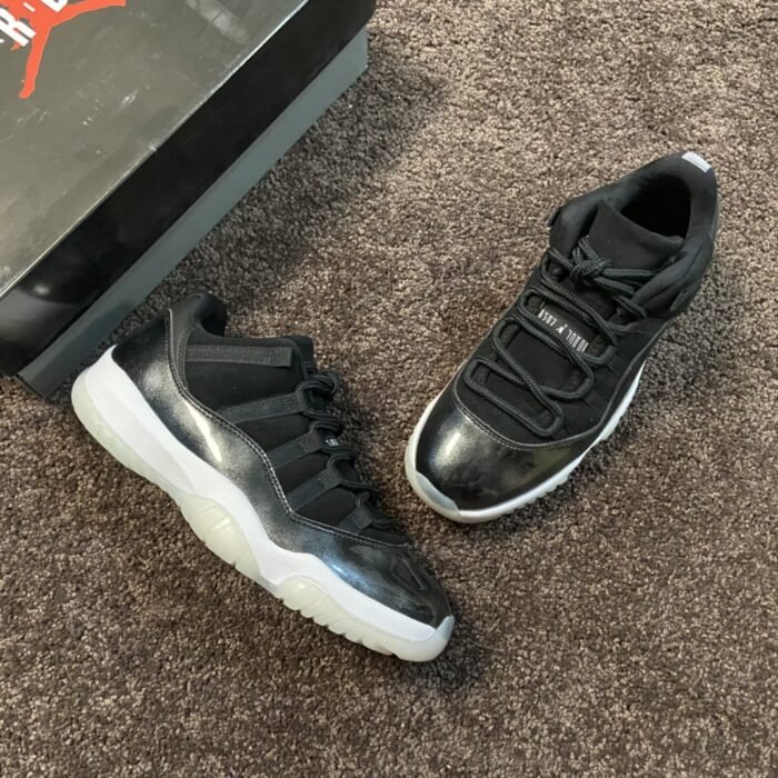 Air Jordan 11 Retro Low 'Barons' - Image 3