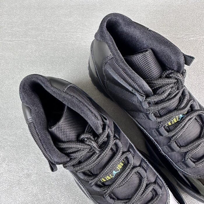 Air Jordan 11 Retro 'Gamma Blue' - Image 9