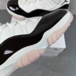 Wmns Air Jordan 11 Retro 'Neapolitan' - Image 3