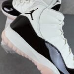 Wmns Air Jordan 11 Retro 'Neapolitan' - Image 4