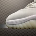 Air Jordan 11 Retro 'Platinum Tint' - Image 4